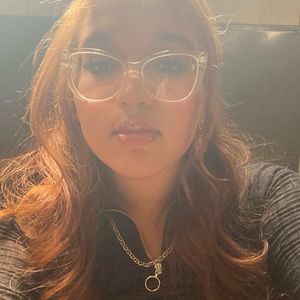 Meet your Posher, Arlene